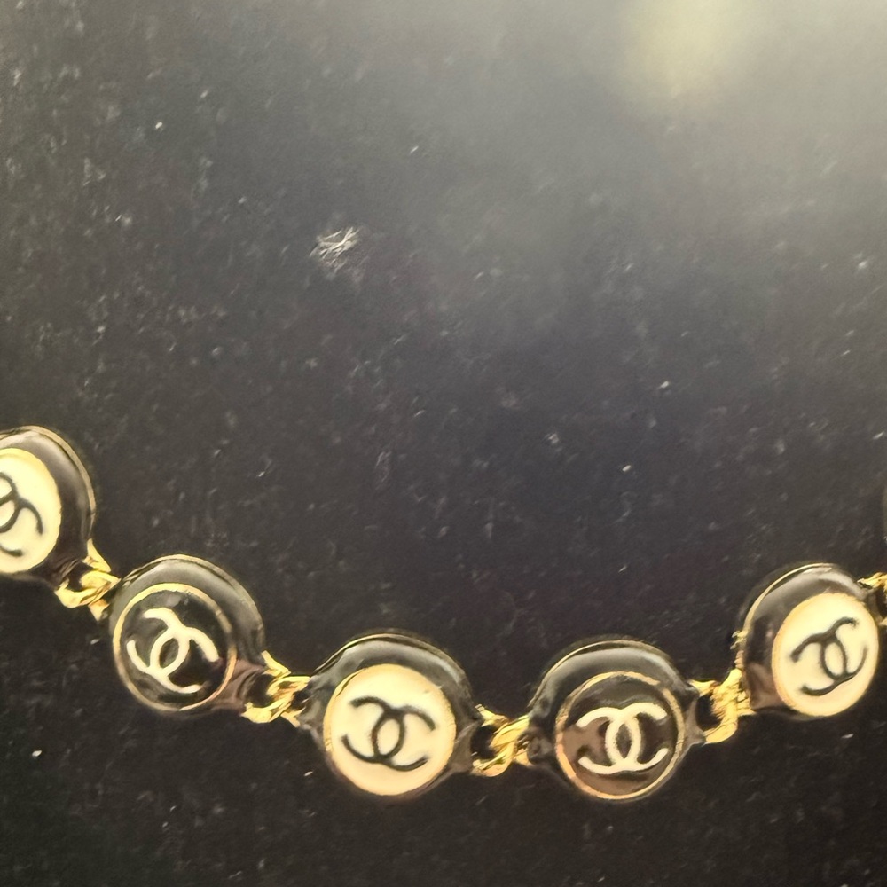 New upcycled Chanel Black white and Gold Women's Necklace - Picture 7 of 11